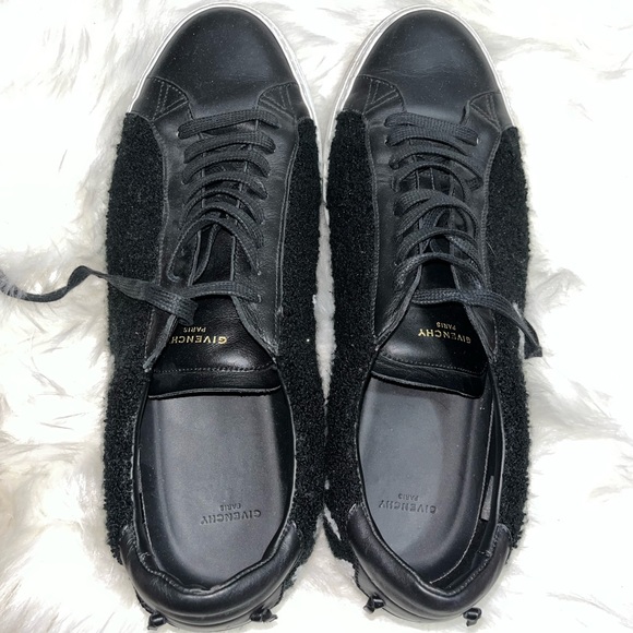MEN’s GIVENCHY SNEAKERS - Picture 9 of 9